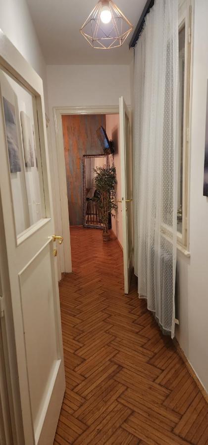 Red Clay Hilandarska Apartment Beograd Ngoại thất bức ảnh